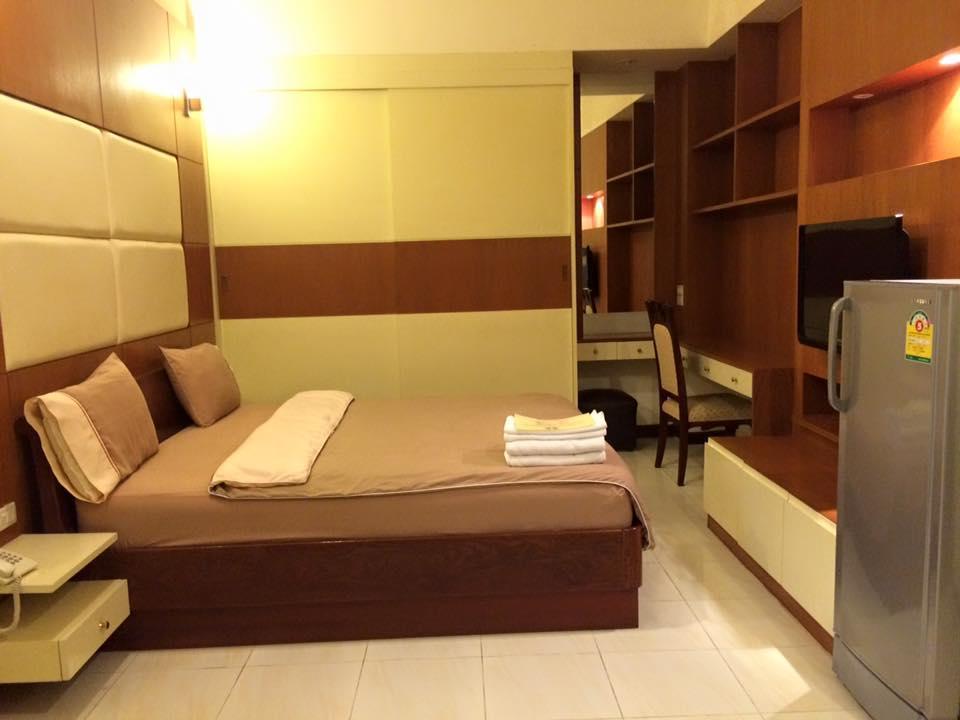 Eight Ville Bangkok Luaran gambar